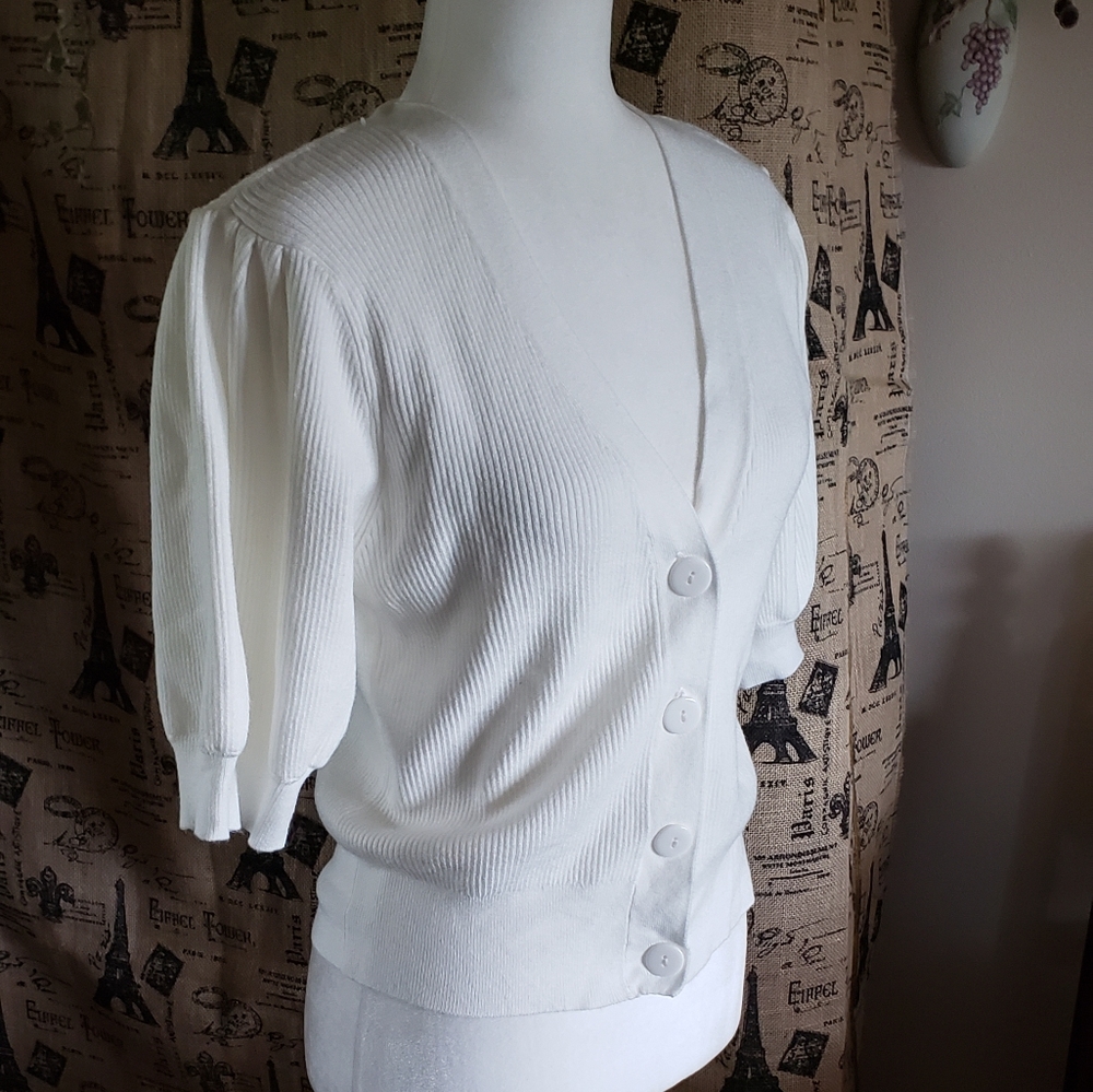 🆕️Philosophy | White Sweater